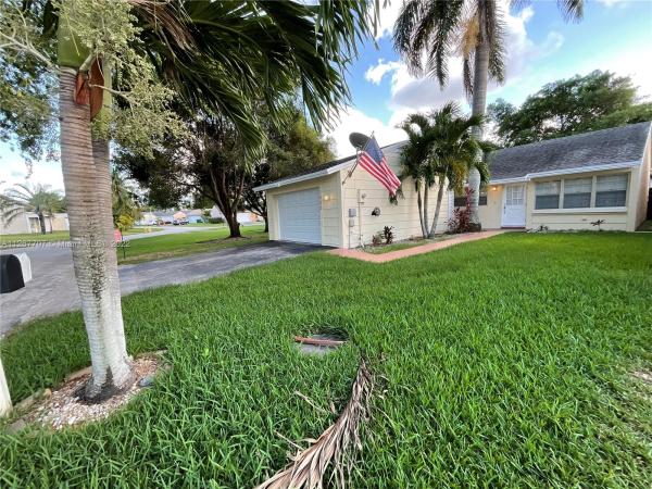 Audubon West, 1326 N Quetzal Ct, Homestead, Florida 33035, image 1