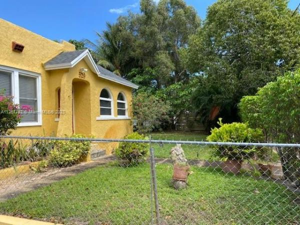Prospect Park West, 529 Hampton Rd, West Palm Beach, Florida 33405, image 1