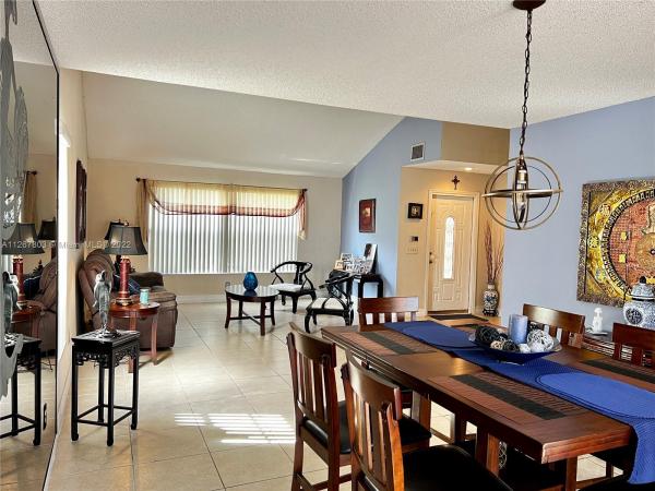 Panache, 14540 SW 95th Ln, The Hammocks, Florida 33186, image 2