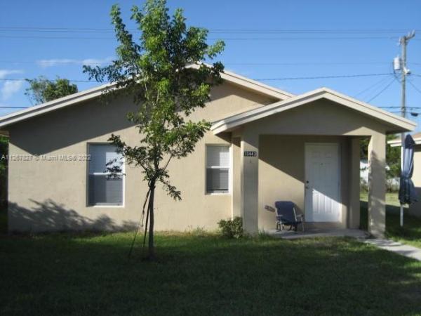 Costa Azul, 10441/10443 SW 184th St, West Perrine, Florida 33157, image 1