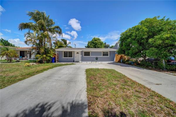 Fulford By The Sea, 1751 NE 172nd St, North Miami Beach, Florida 33162, image 2