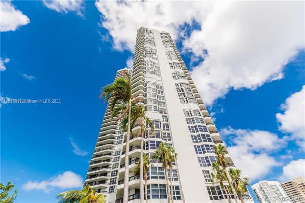 Mystic Pointe Tower 400, 3500 Mystic Pointe Dr #1702, Aventura, Florida 33180, image 1