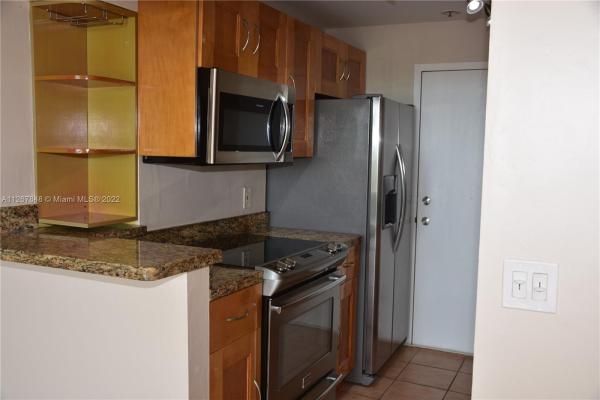 Vecino Del Mar, 2350 NE 135th St #704, North Miami, Florida 33181, image 1