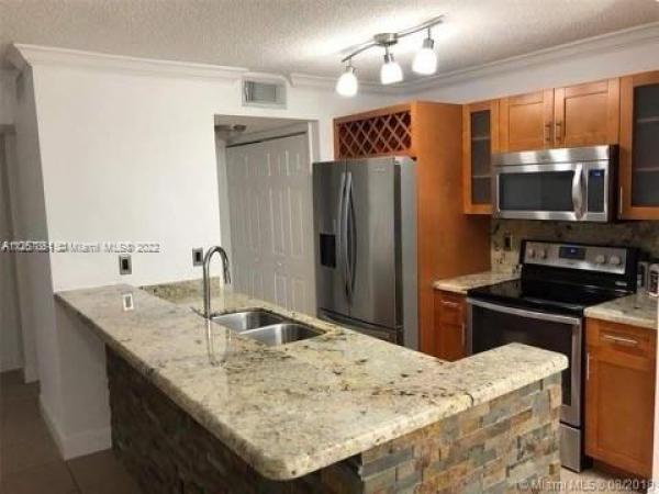 Royal Palm Place At The Hammocks, 10610 SW 158th Ct #203, The Hammocks, Florida 33196, image 1