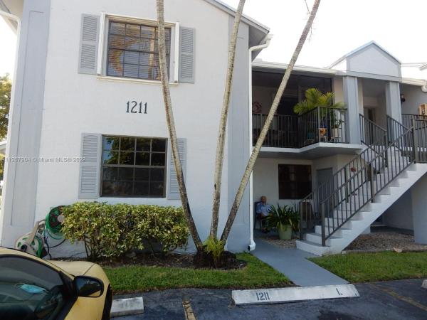 Lakeshore, 1211 S Independence Dr #1211E, Homestead, Florida 33034, image 2