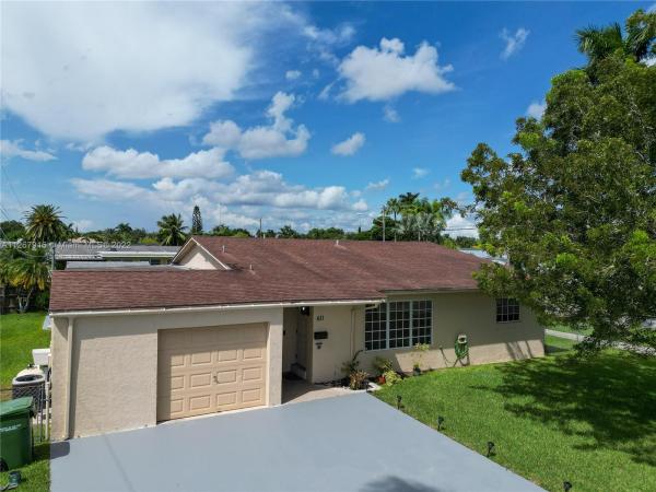King Robert, 611 NW 16th St, Homestead, Florida 33030, image 1
