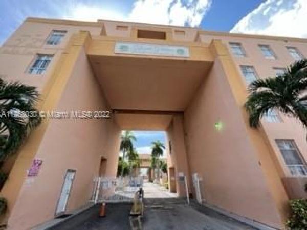 Royal Palms, 7400 W 20th Ave #416, Hialeah, Florida 33016, image 1
