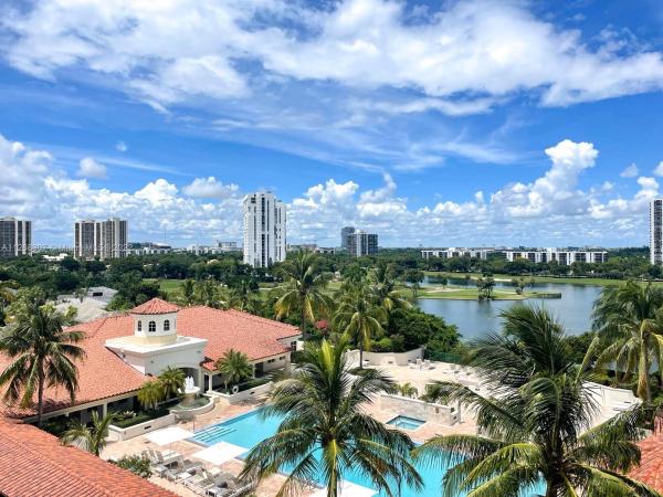 Turnberry Village South Tower, 19900 E Country Club Dr #912, Aventura, Florida 33180, image 1