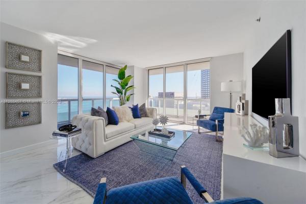 50 Biscayne, 50 Biscayne Blvd #4710, Miami, Florida 33132, image 2