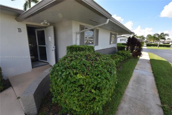 Crosley At Cresthaven Villas, 2805 Crosley Dr E #B, West Palm Beach, Florida 33415, image 2