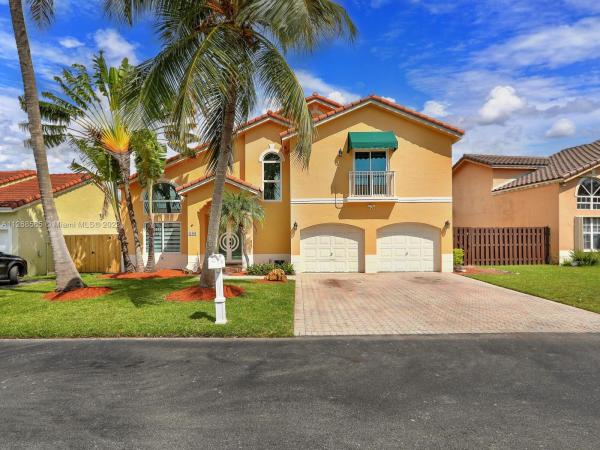 Renaissance At Lakes Of The Meadow, 15401 SW 47th St, Kendall West, Florida 33185, image 1