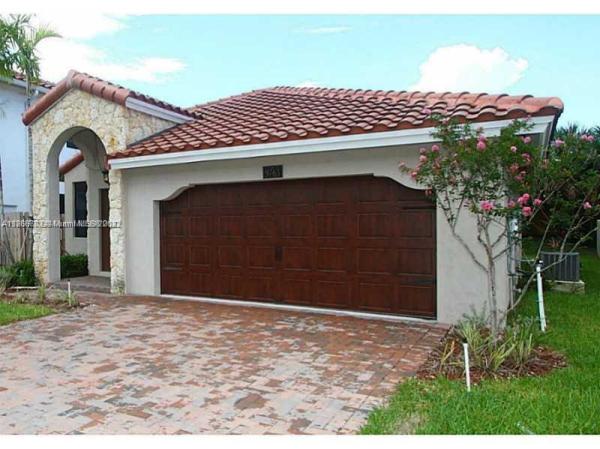 Fontainebleau West North, 9763 NW 10th Ter, Fountainebleau, Florida 33172, image 1
