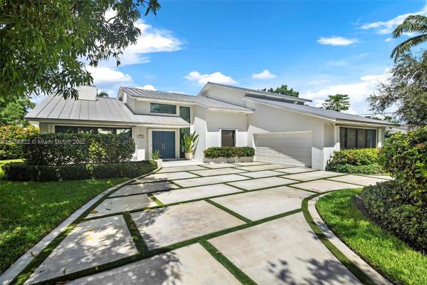 Kings Bay, 14520 Pompano Dr, Coral Gables, Florida 33158, image 1