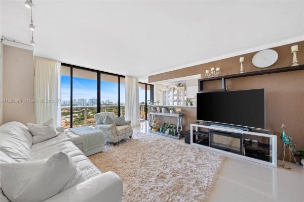 Harbor Tower At The Waterways, 3598 Yacht Club Dr #1604, Aventura, Florida 33180, image 1