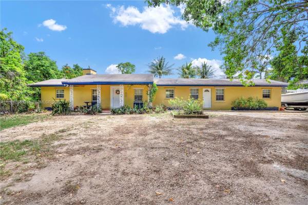 Redland No HOA, 23825 SW 197th Ave, Redland, Florida 33031, image 1
