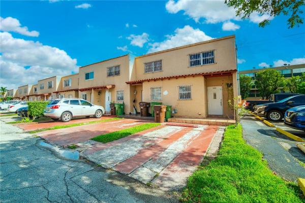 Villa 56, 1784 W 56th Ter #401, Hialeah, Florida 33012, image 1