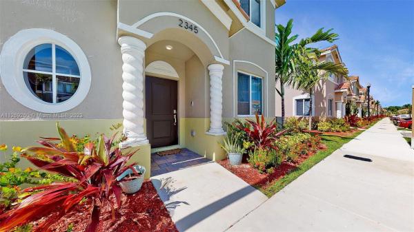 Towns At Seascape, 2345 SE 10th St, Homestead, Florida 33035, image 2