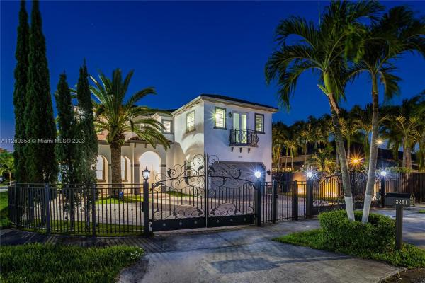 3201 SW 148th Ave, Unincorporated Dade County, Florida 33185, image 1