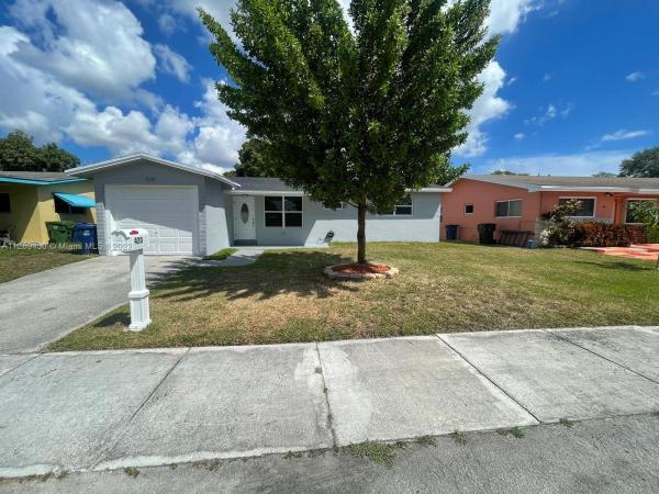 Hallandale Garden Park, Hallandale Beach, Florida 33009, image 1