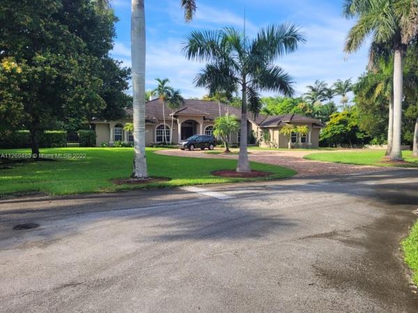 7880 SW 74th St, Glenvar Heights, Florida 33143, image 2