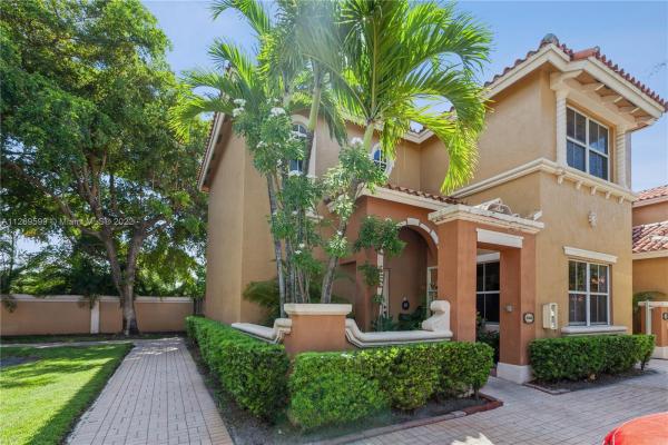 Villa Vizcaya, 14001 NW 84th Ct #3401, Miami Lakes, Florida 33016, image 1