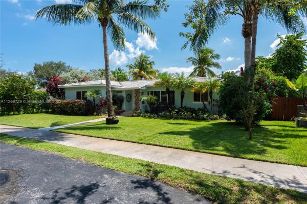 Dunnings Miami Shores, 126 NE 109th St, Miami Shores, Florida 33161, image 2