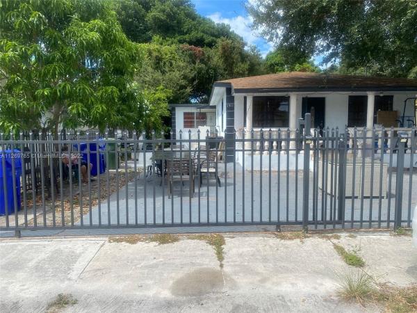 North Miami Estates, 1511 NW 45th St, Miami, Florida 33142, image 2