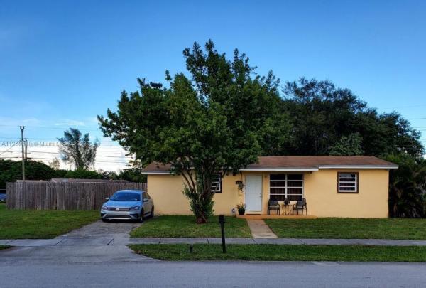 Lake Forest, 4101 SW 32nd Dr, West Park, Florida 33023, image 1
