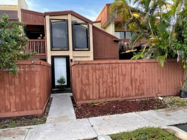 Snapper Village, 6934 SW 114th Pl #F55, Kendall, Florida 33173, image 2