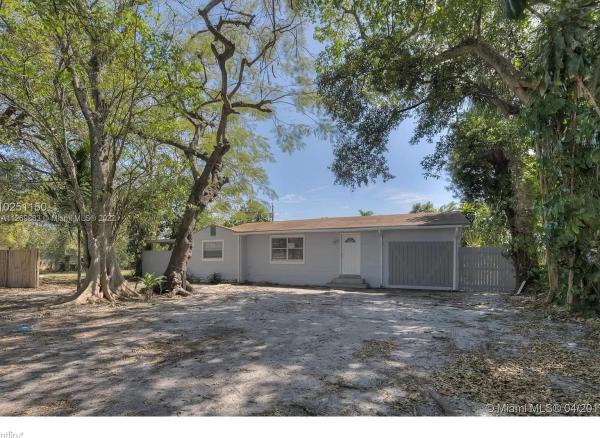 Fulford Highlands, 436 NE 160th St, Golden Glades, Florida 33162, image 1
