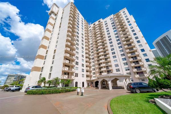 Prince George, 1865 S Ocean Dr #4F, Hallandale Beach, Florida 33009, image 1