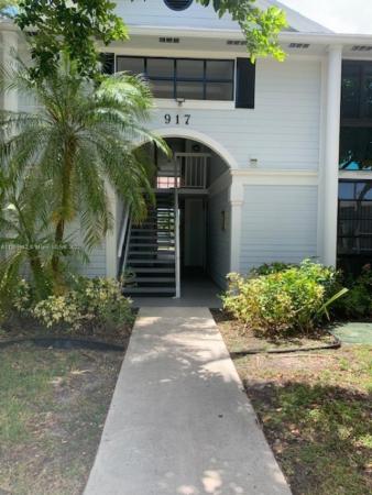 Carmel At The California Club, 917 NE 199th St #103, Ives Estates, Florida 33179, image 1