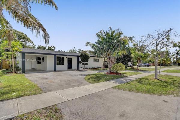 Pompano Estates, 2710 NE 2, Pompano Beach, Florida 33064, image 1