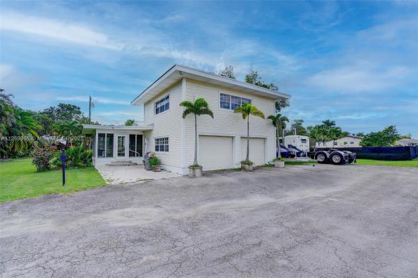 North Acres, 5575 SW 64th Ave, Davie, Florida 33314, image 1