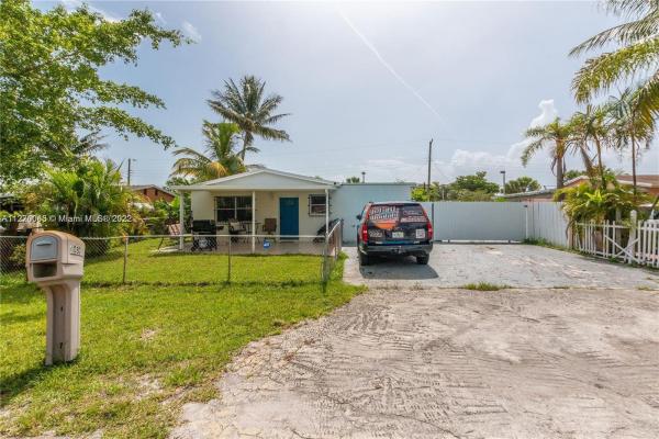 Prospect Gardens, 4080 NW 8th Ter, Oakland Park, Florida 33309, image 1