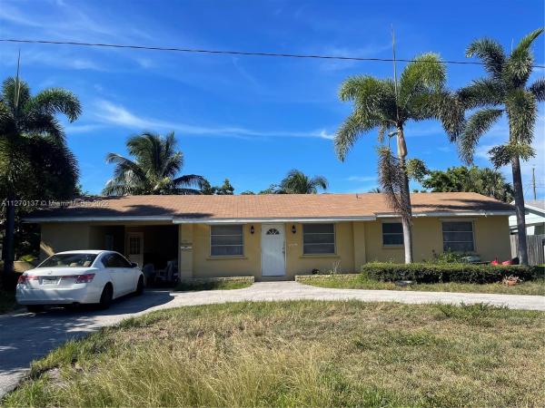 Seacrest Estates, 143 SE 27th Way, Boynton Beach, Florida 33435, image 1