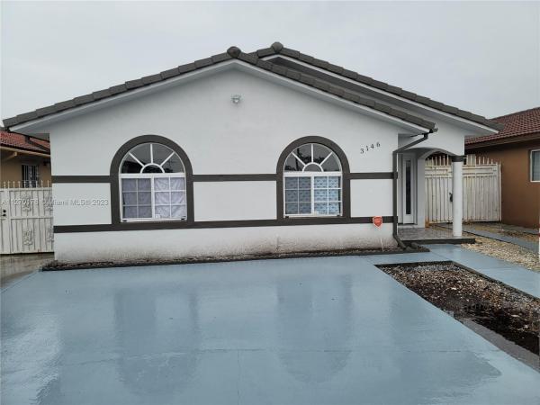 Ponderosa, 3146 W 78th St, Hialeah, Florida 33018, image 1