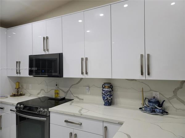 Gabriella Center, 7649 NW 183rd Ter #1502, Hialeah, Florida 33015, image 1