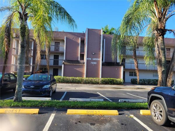 Nova Gardens, 7080 Nova Dr #307B, Davie, Florida 33317, image 1