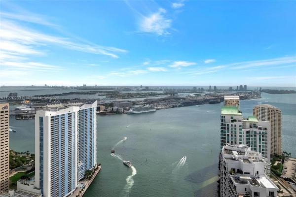 Icon Brickell Tower 1, 465 Brickell Ave #5602, Miami, Florida 33131, image 2