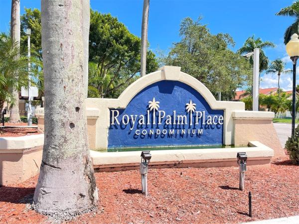Royal Palm Place At The Hammocks, 10510 SW 157 Ct #204, The Hammocks, Florida 33196, image 2