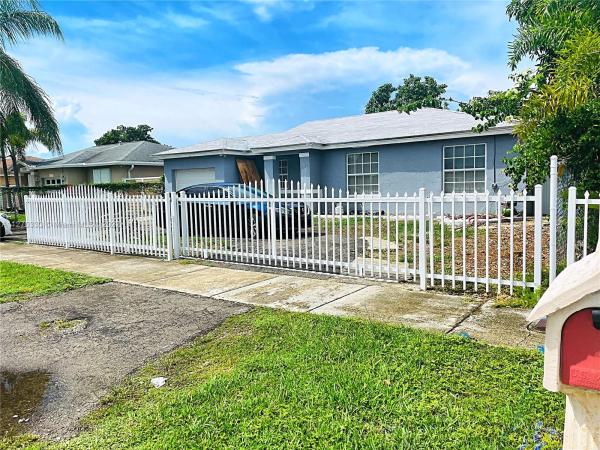12729 SW 266th Ter, Unincorporated Dade County, Florida 33032, image 1