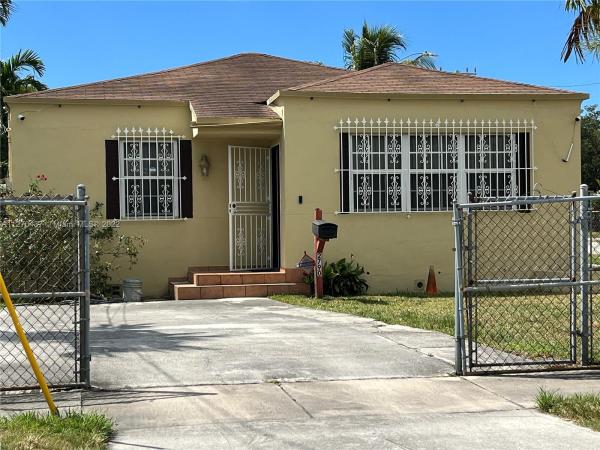 Grosse Pointe Highlands, 2790 NW 4th Ter, Miami, Florida 33125, image 1