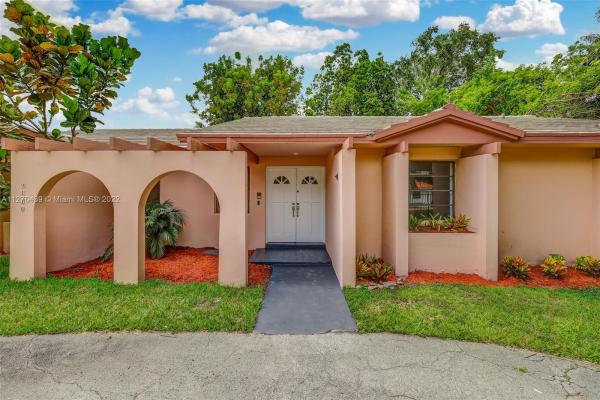 West Gables Estates, 9110 SW 10th Ter, Westchester, Florida 33174, image 2