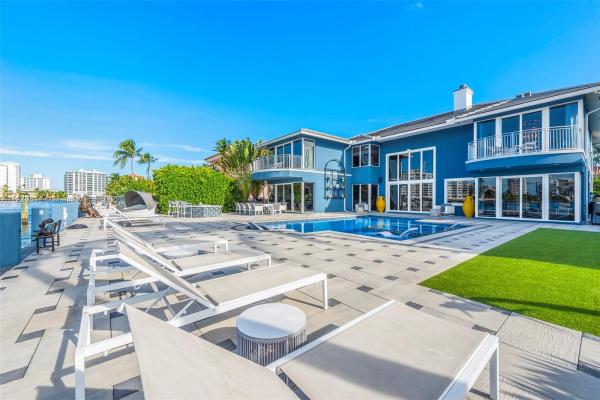 Aqua Vista, 2533 Aqua Vista Blvd, Fort Lauderdale, Florida 33301, image 1