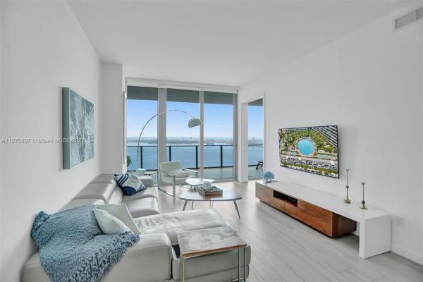 Gran Paraiso, 480 NE 31st St #4604, Miami, Florida 33137, image 2
