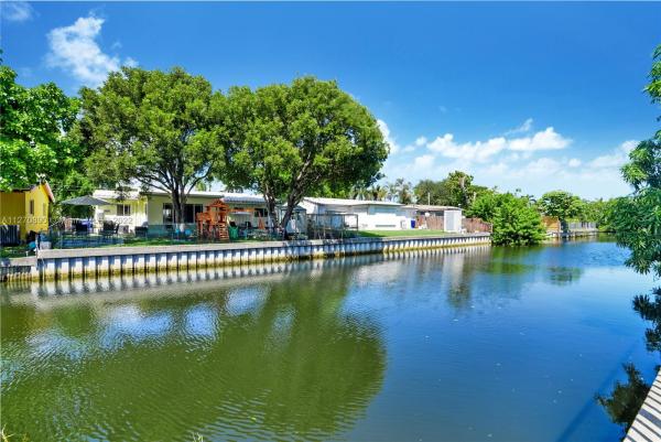Lakeview Heights, 3043 Hayes St, Hollywood, Florida 33021, image 1