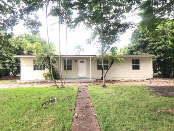 Tropical Estates, 4901 SW 98th Ave Rd, Olympia Heights, Florida 33165, image 2