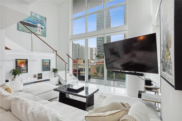The Bond On Brickell, 1080 Brickell Ave #501, Miami, Florida 33131, image 2