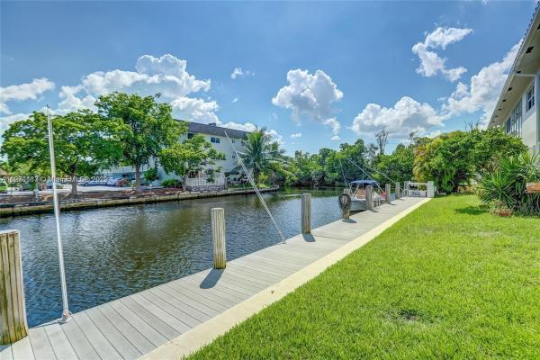 Cypress Anchorage, 1400 NE 55th St #201, Fort Lauderdale, Florida 33334, image 1